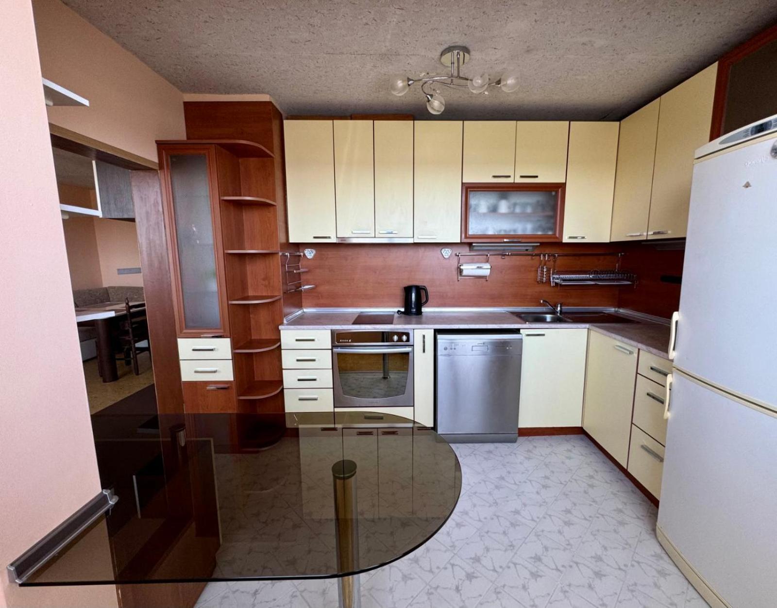 Kati Home Warna Exterior foto
